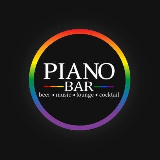 Piano bar